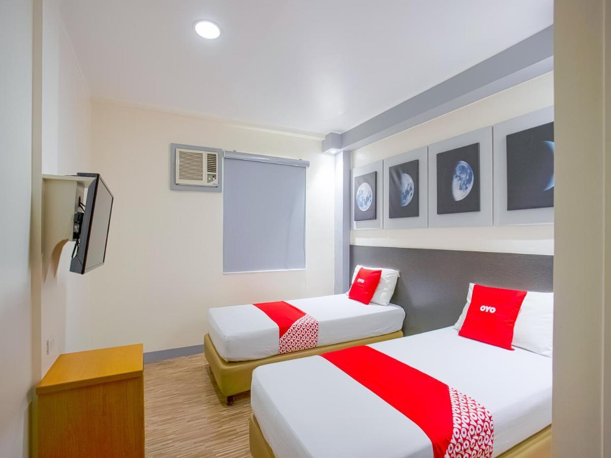 Oyo 793 Dg Budget Hotel Salem Pasay Esterno foto