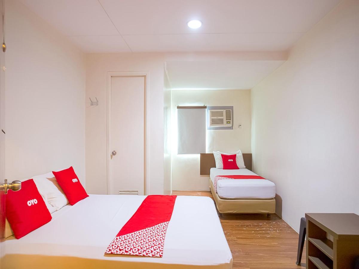 Oyo 793 Dg Budget Hotel Salem Pasay Esterno foto
