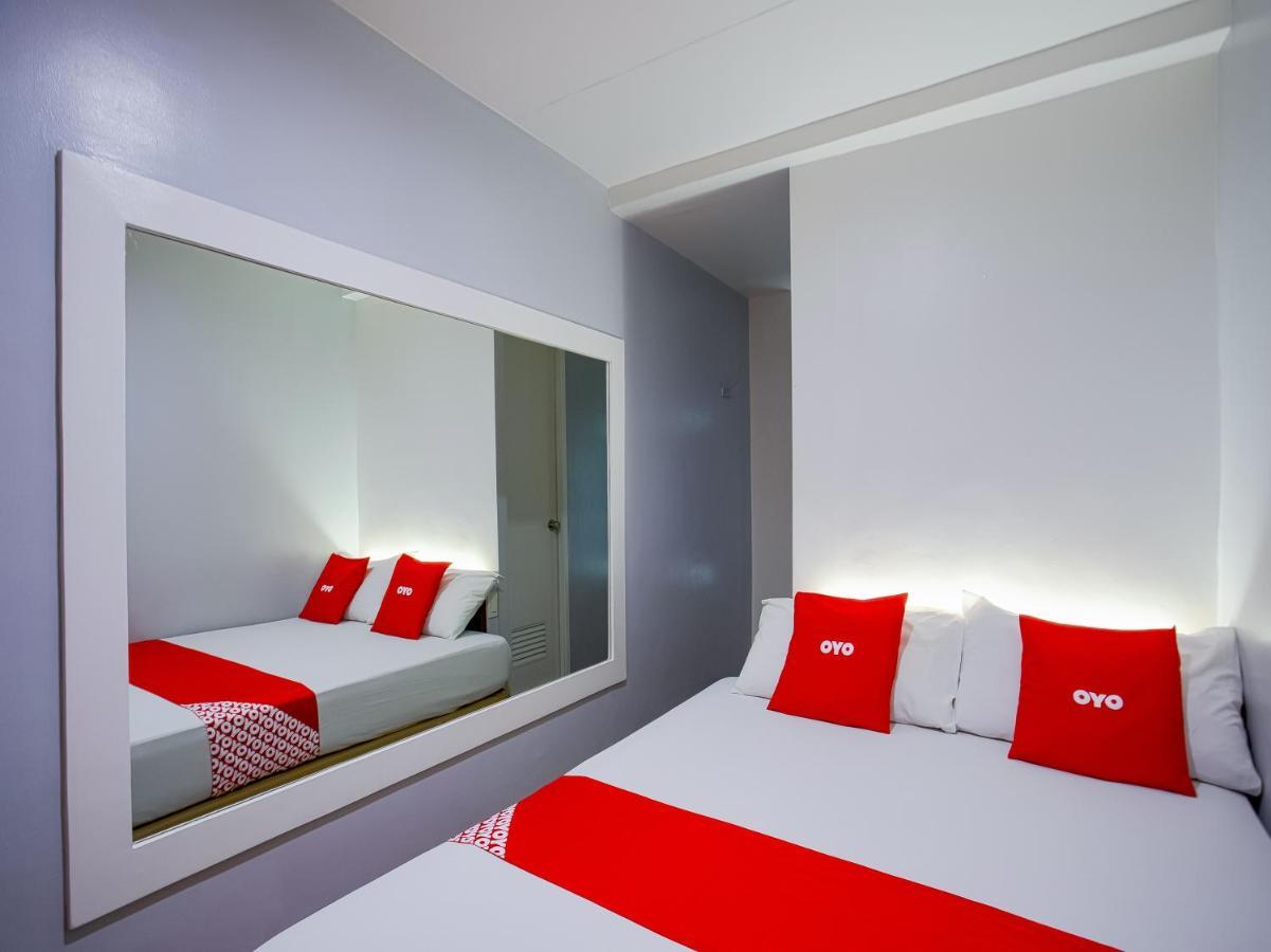 Oyo 793 Dg Budget Hotel Salem Pasay Esterno foto